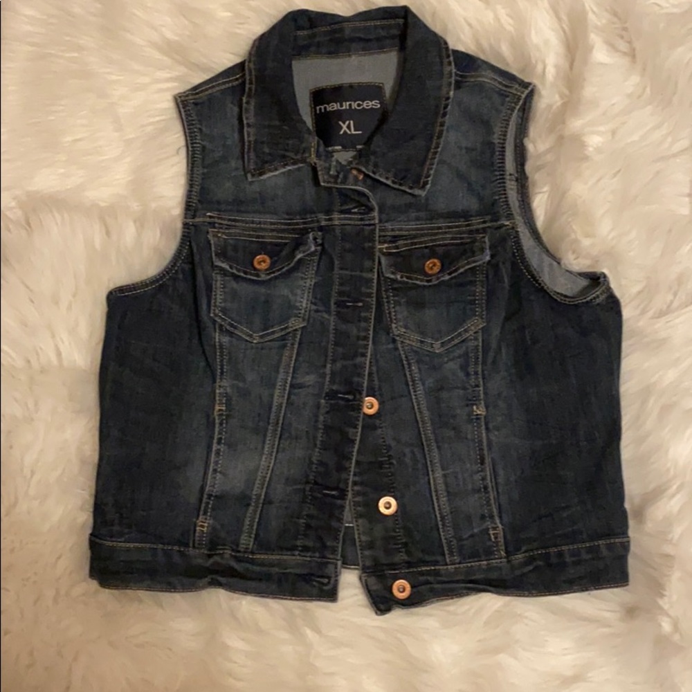 Cutoff jean jacket